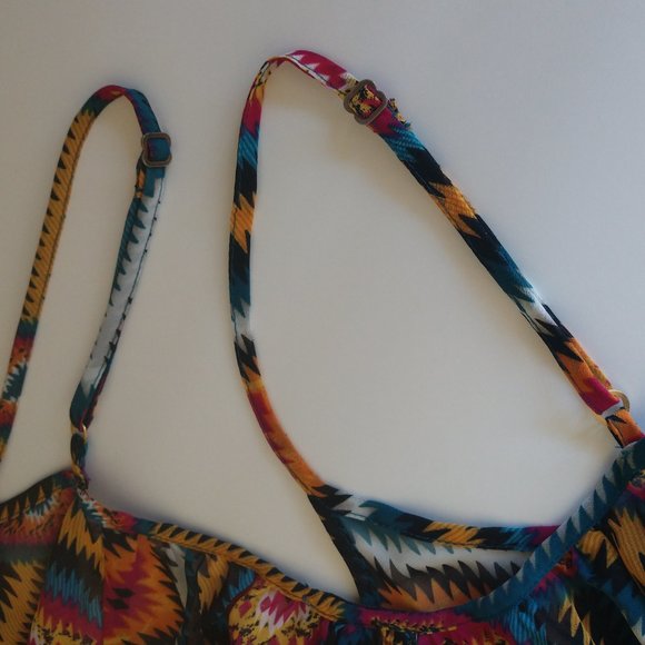 Show Me Your MuMu M Crop Top Tribal Print - Picture 5 of 8